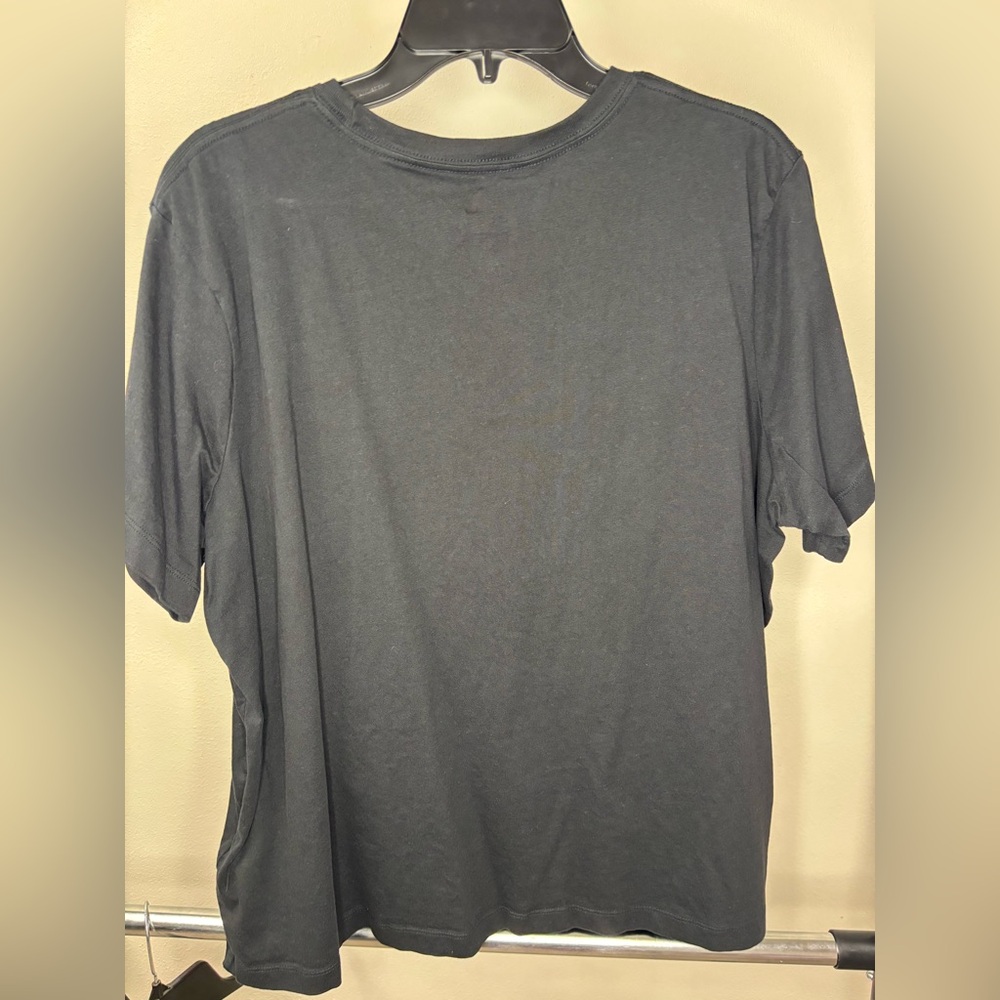 Shop Disney Disney Parks Women’s Minnie Mouse Black Tee Size XL - Picture 6 of 6